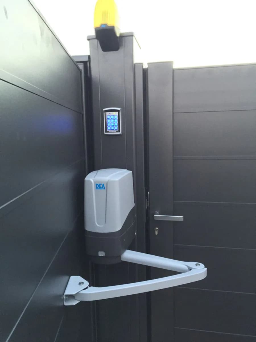 Portail électrique - photo 1